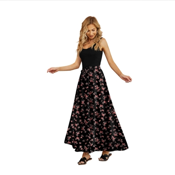 Dresses & Skirts - Floral Black Maxi Skirt With Pockets